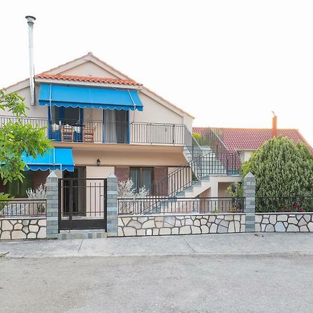 Sofia'S Place Sami  Exterior foto